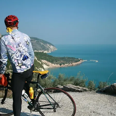 Masseria Liberatore Couette-café Mattinata